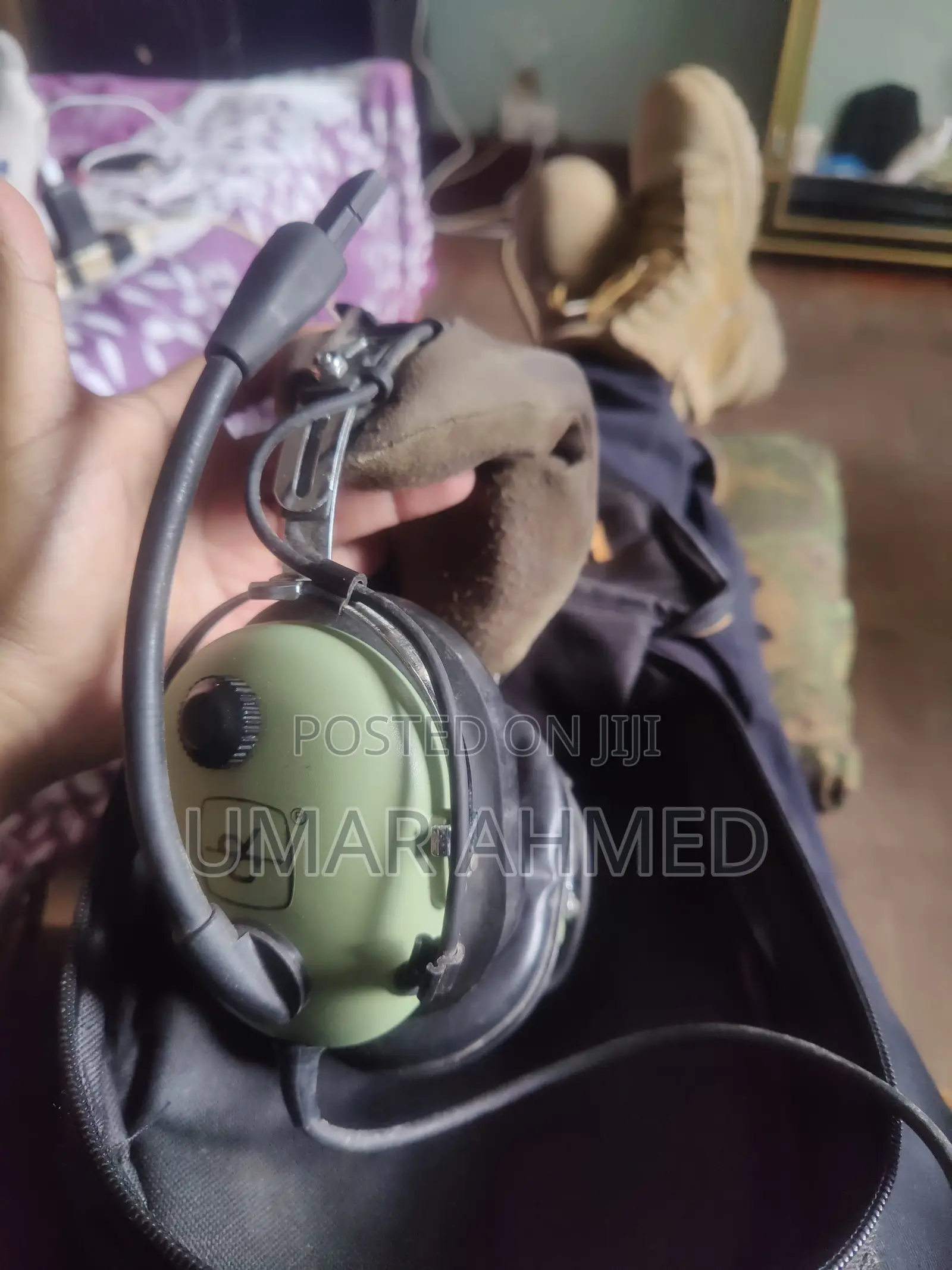 David Clark Aviation Headset With Advanced Noise-Cancelling M