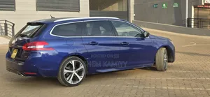 Peugeot 308 2017 Blue