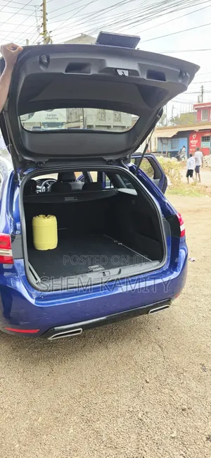Peugeot 308 2017 Blue