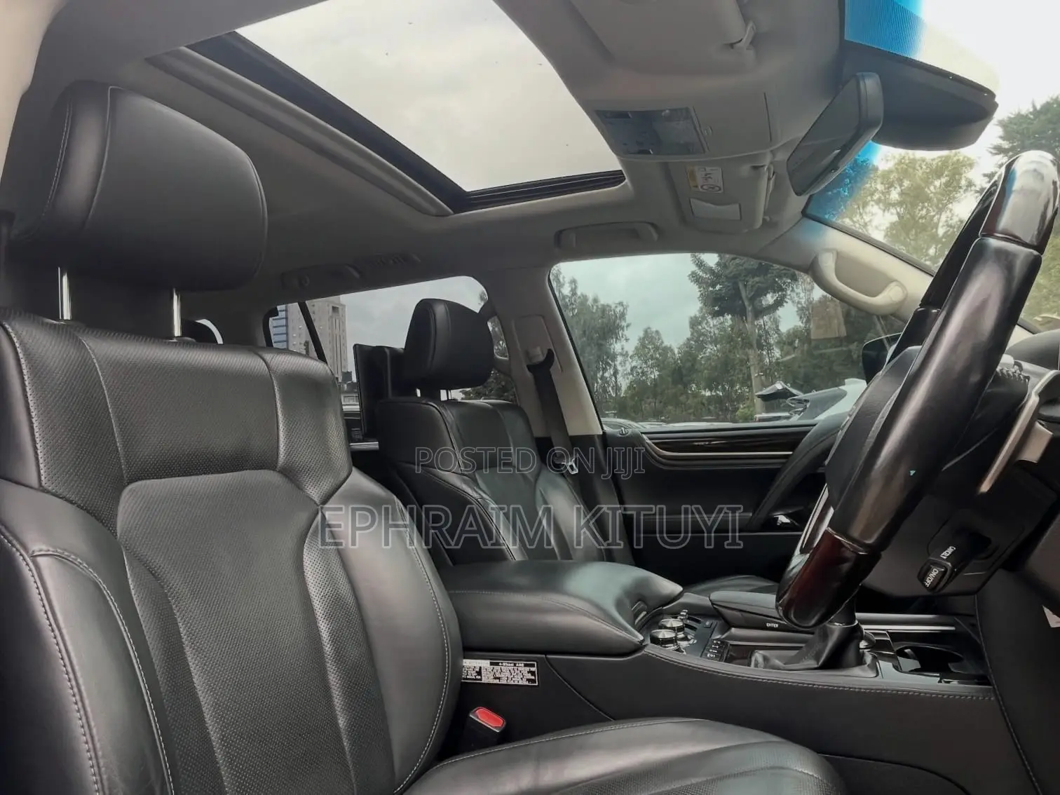 Lexus LX 2017 Silver