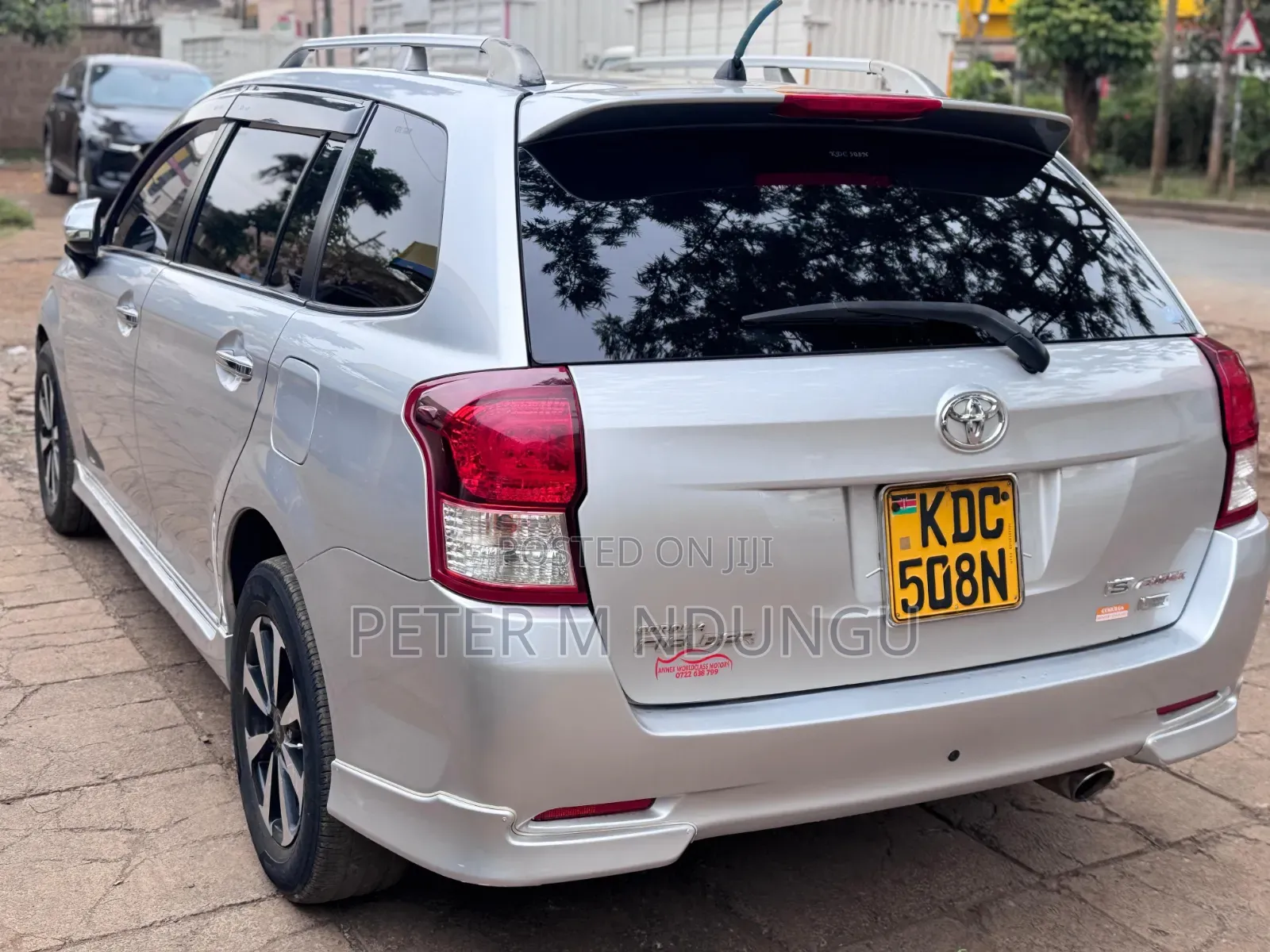 Toyota Corolla Fielder 2013 Silver