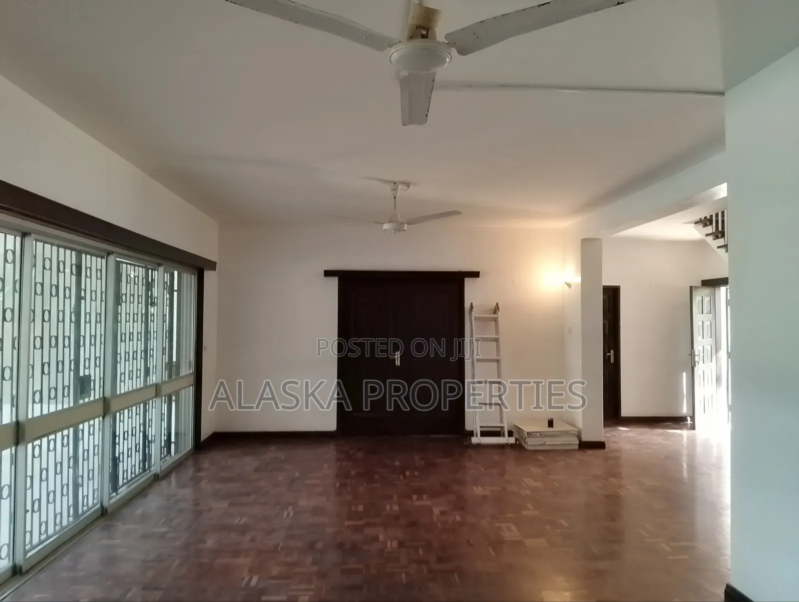 4bdrm Maisonette in Nyali Estate for rent
