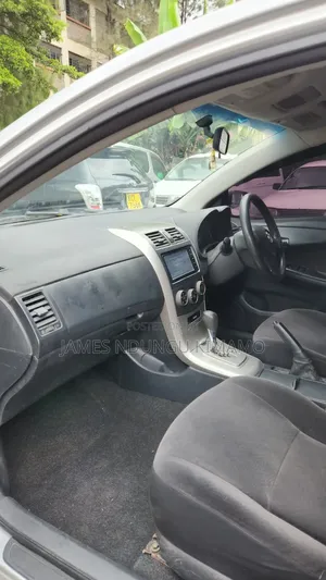 Toyota Corolla 2009 Silver
