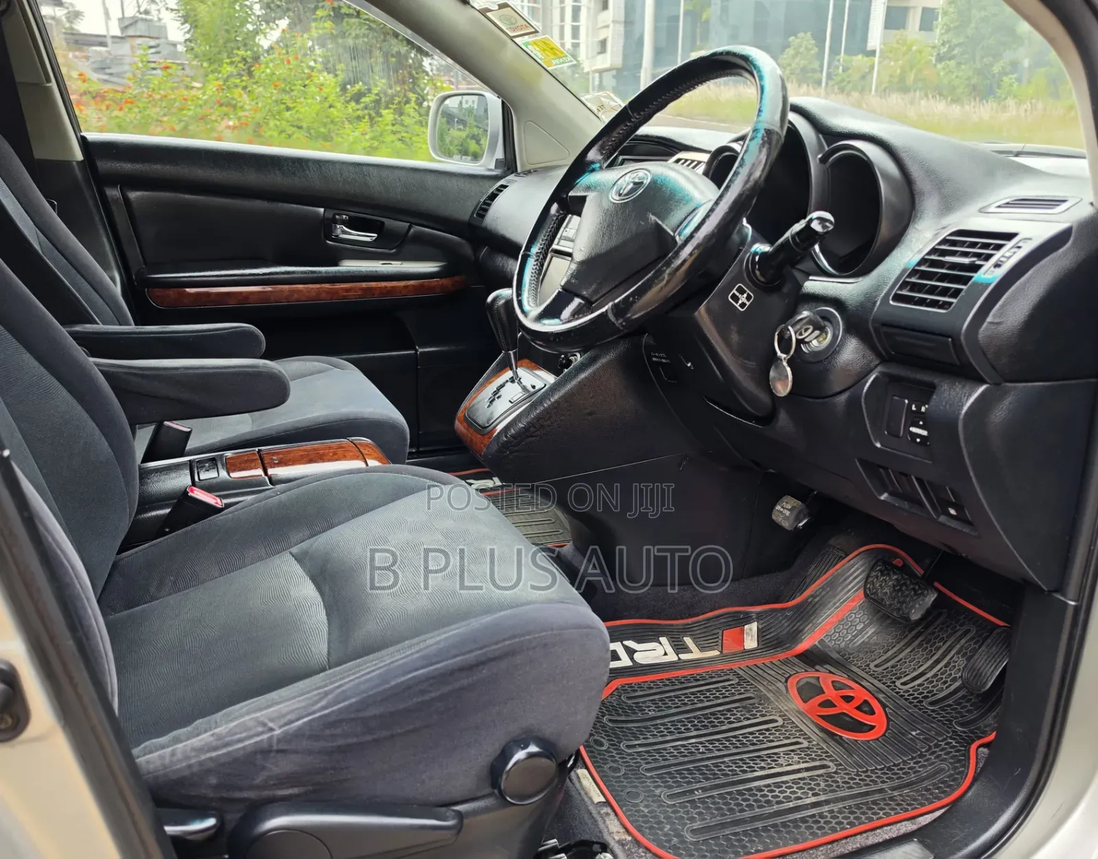 Toyota Harrier 2005 Silver