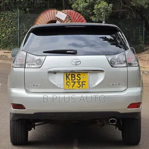 Toyota Harrier 2005 Silver