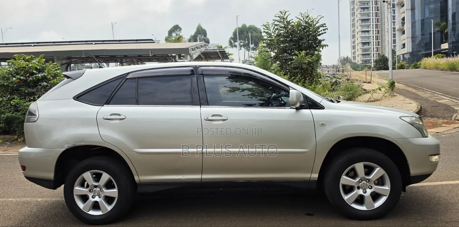 Toyota Harrier 2005 Silver