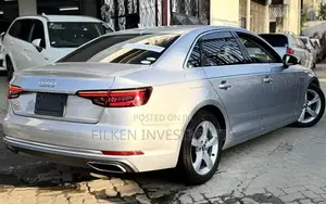Audi A4 40 Premium FWD 2020 Silver