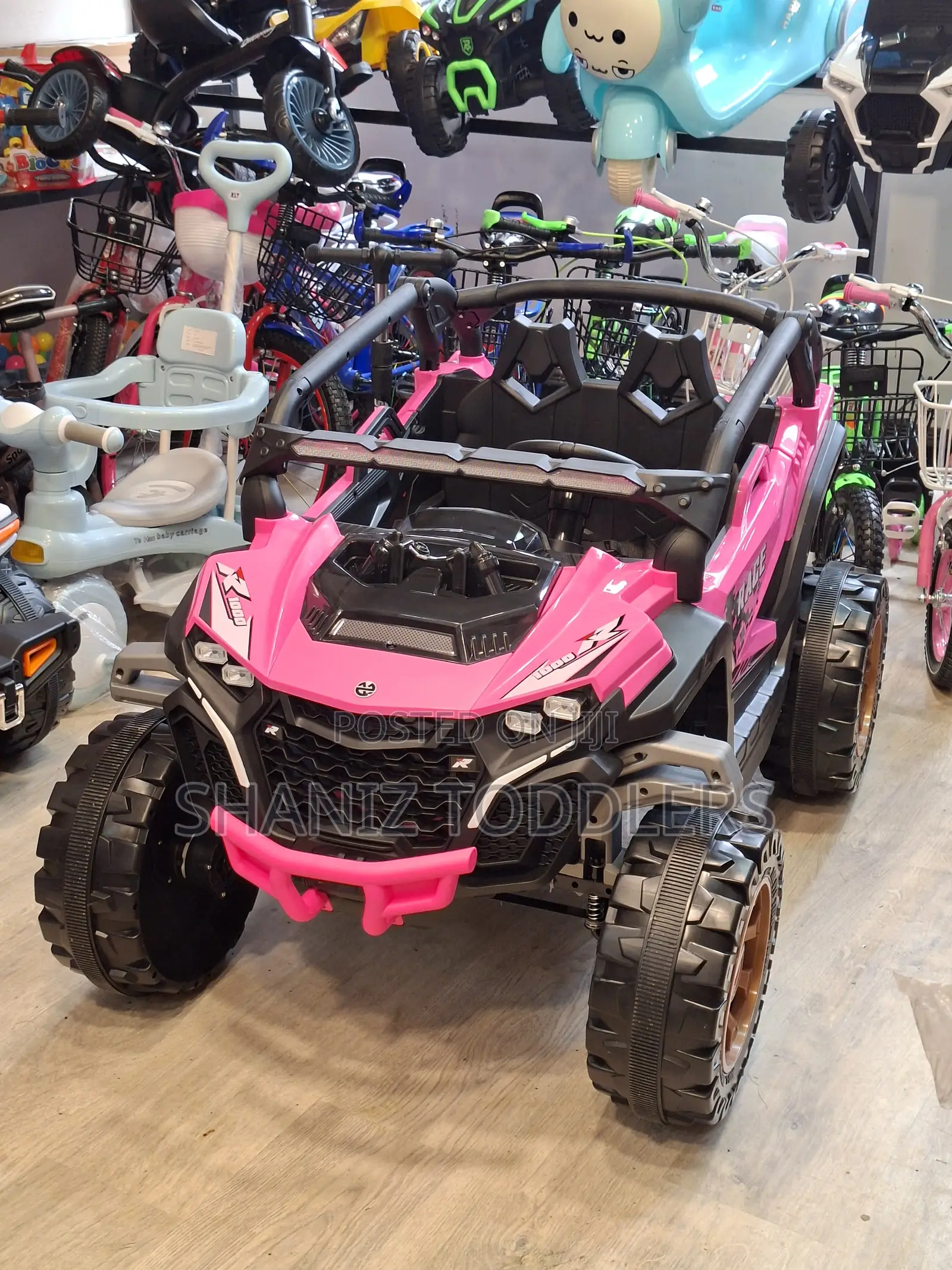 Kids Electric Ride on Car With Remote Control Parental Drive