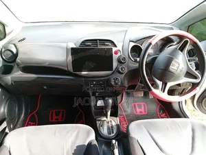 Honda Fit Aria 2009 White