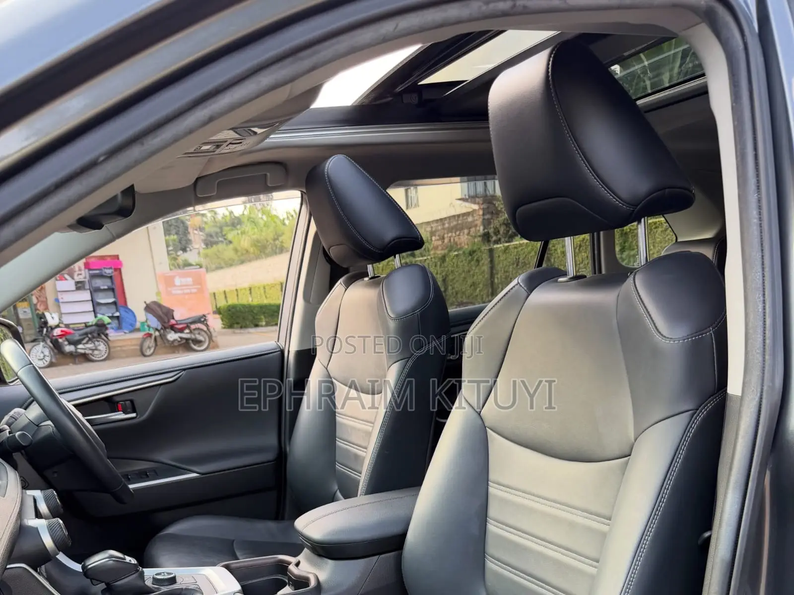 Toyota RAV4 2020 Gray