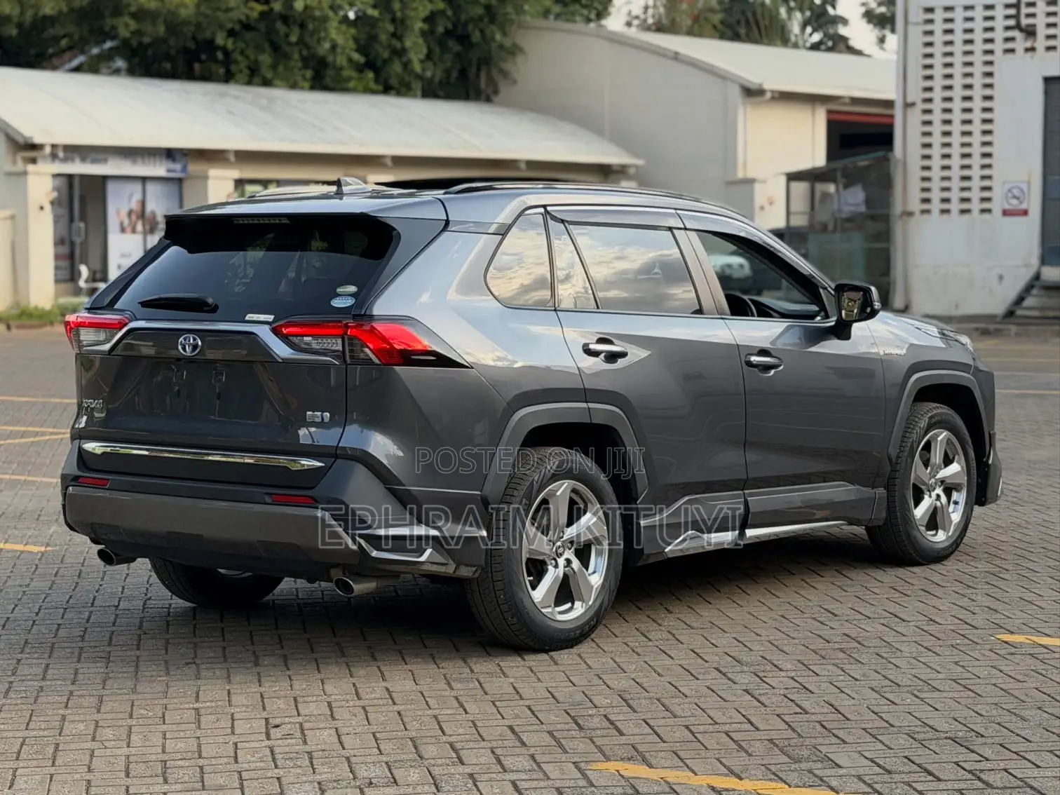 Toyota RAV4 2020 Gray