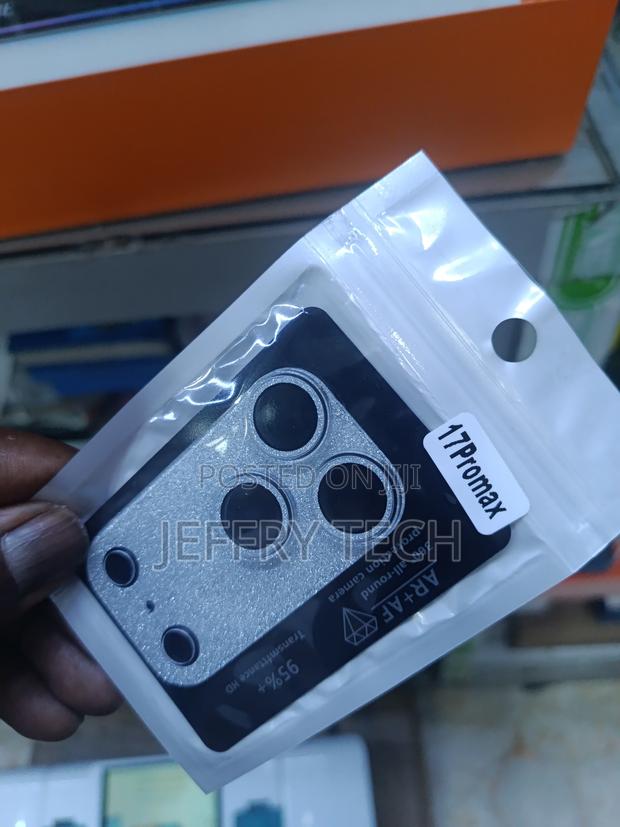 iPhone 17 Pro Max Camera Protector - thumbnail 2