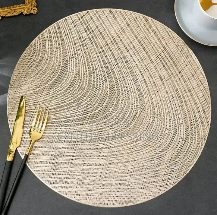 6pcs PVC Non-Woven Round Table Mats