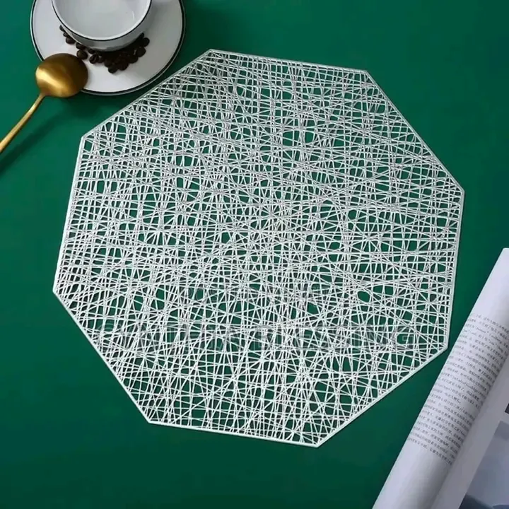 6pcs PVC Non-Woven Round Table Mats