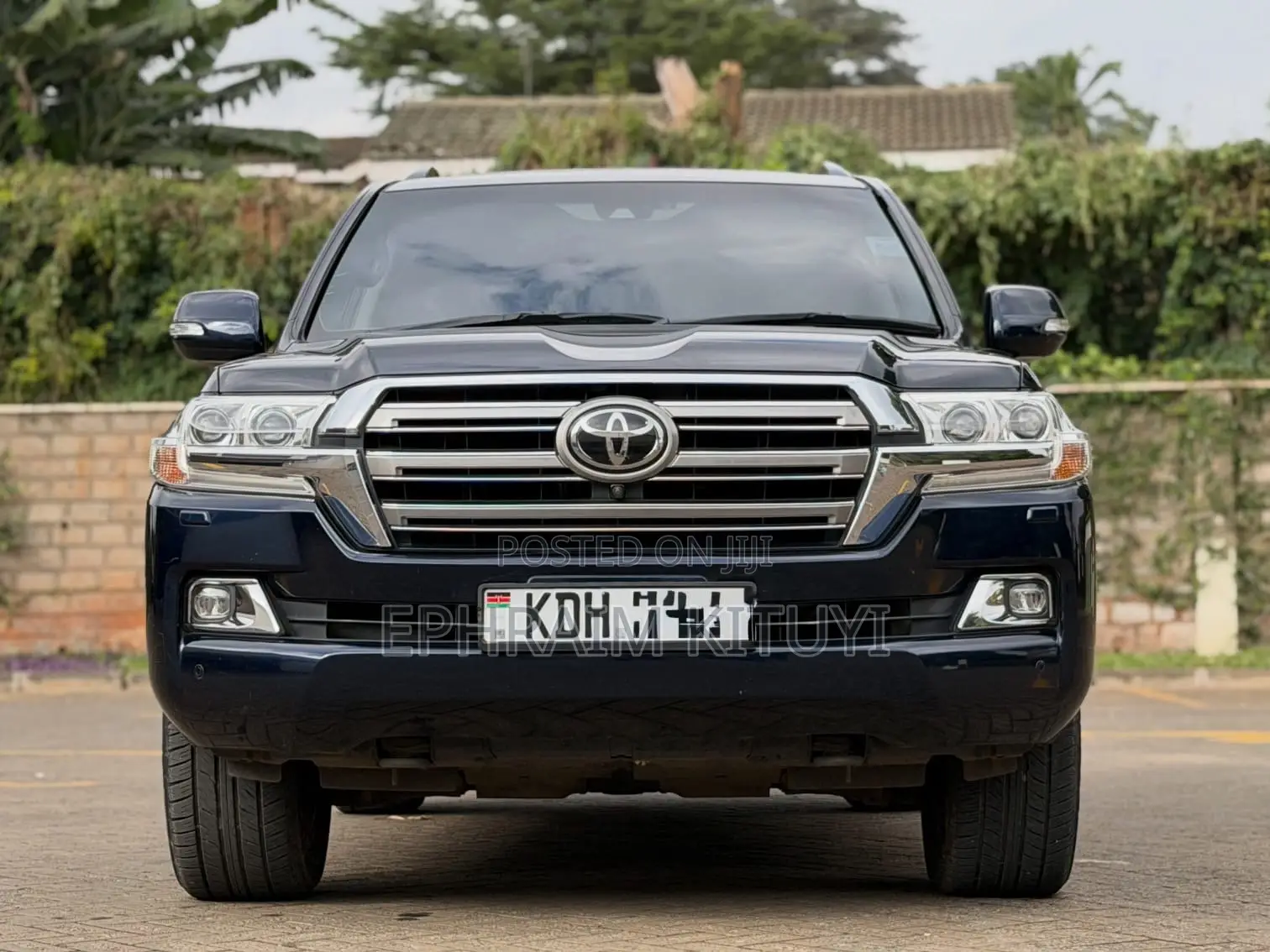 Toyota Land Cruiser 2016 Blue