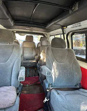 Toyota HiAce 2014 White