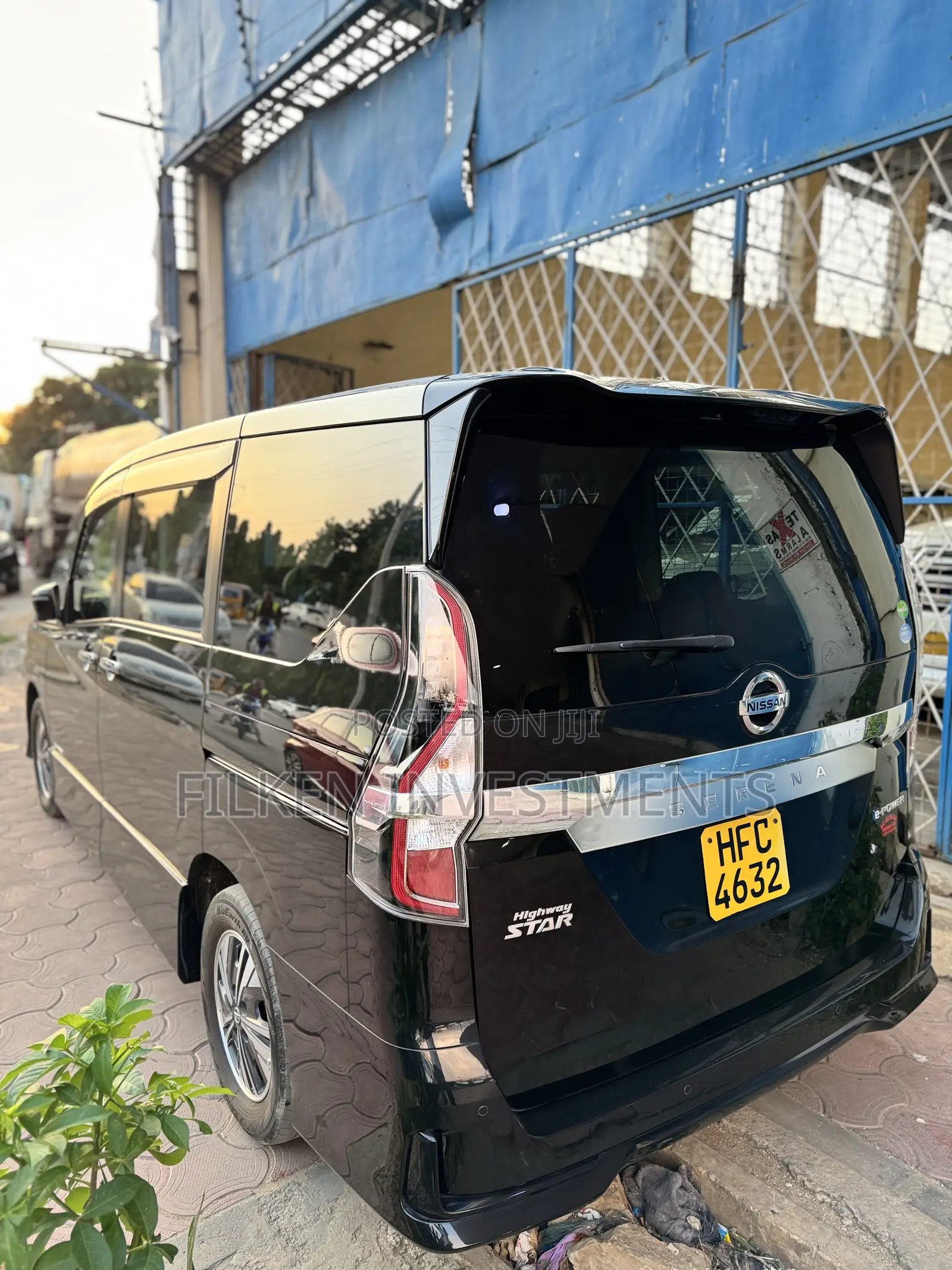 Nissan Serena 2020 Black