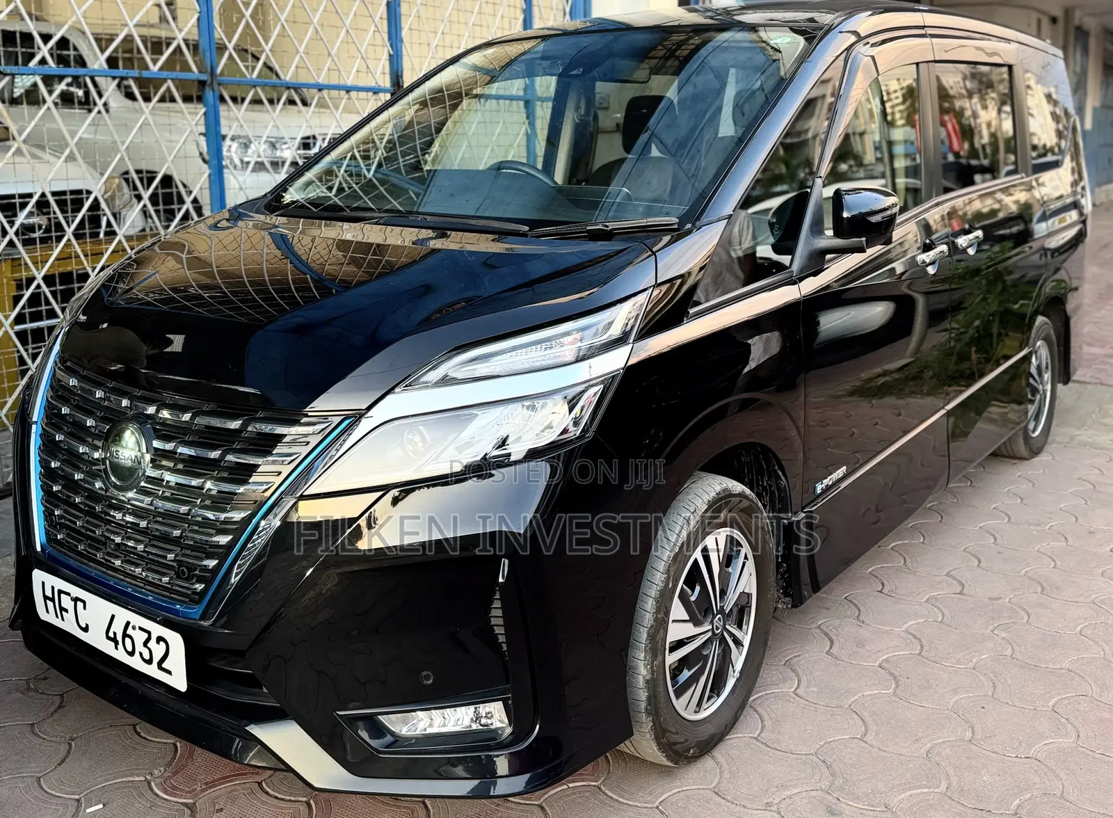 Nissan Serena 2020 Black