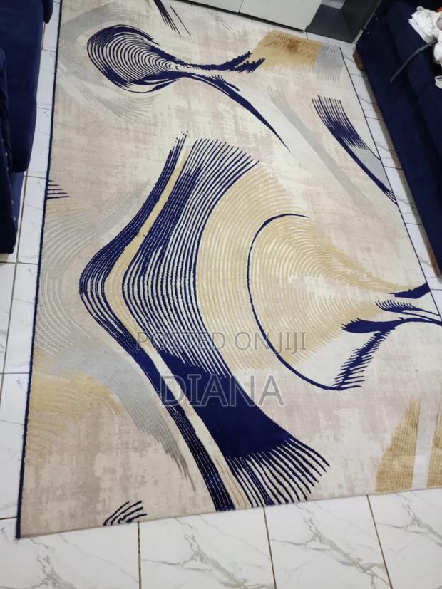 7 by 10 Carpet - thumbnail 2