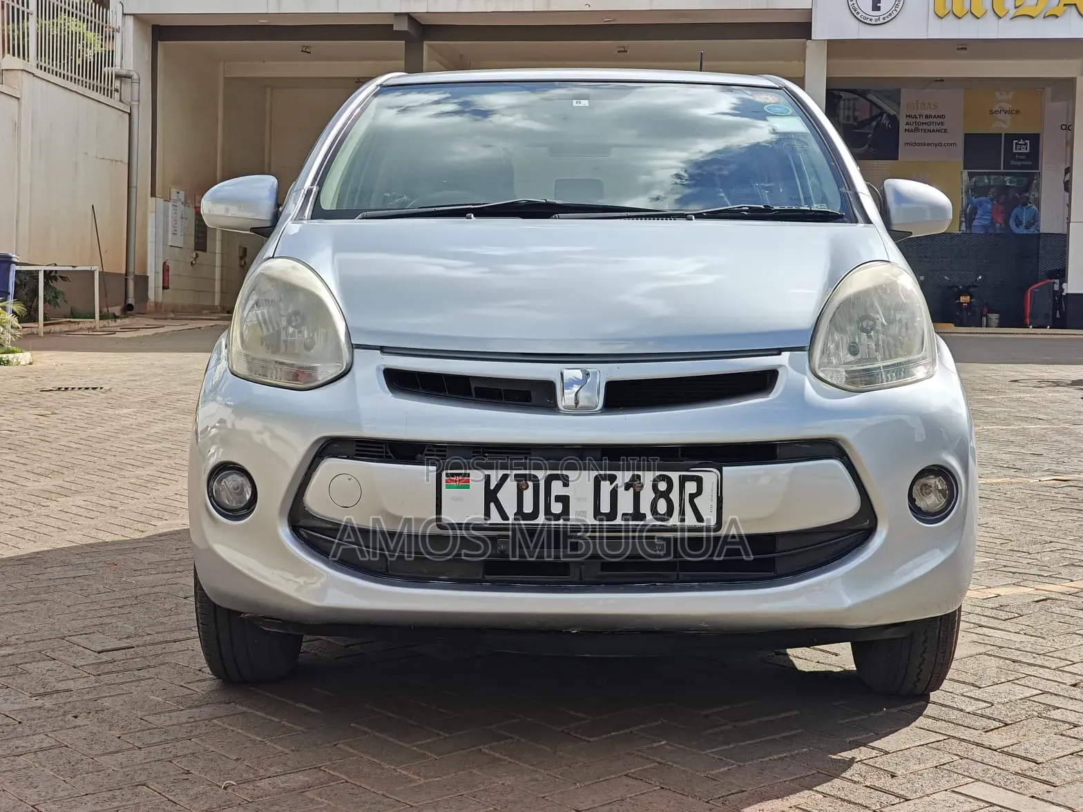 Toyota Passo 2015 Silver