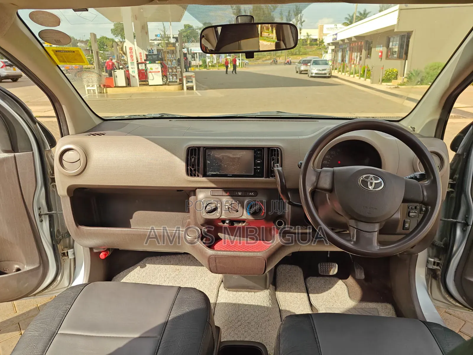 Toyota Passo 2015 Silver