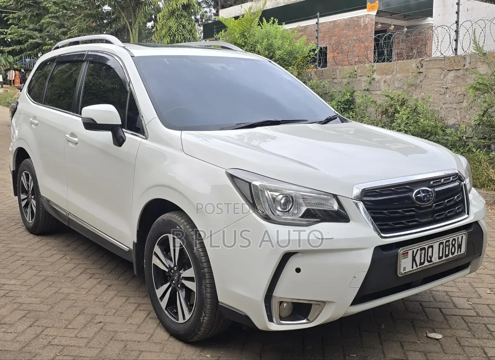Subaru Forester 2018 White