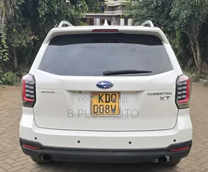 Subaru Forester 2018 White