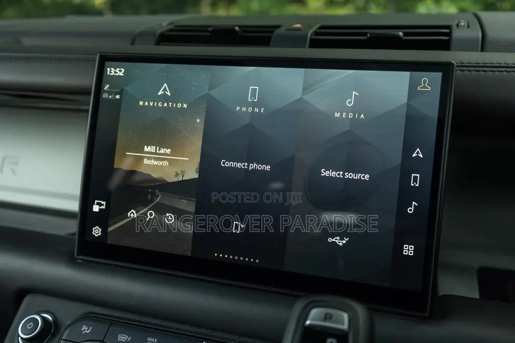 Land Rover Defender 2024 Gray