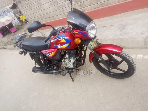 Bajaj Boxer UG 2021 Red