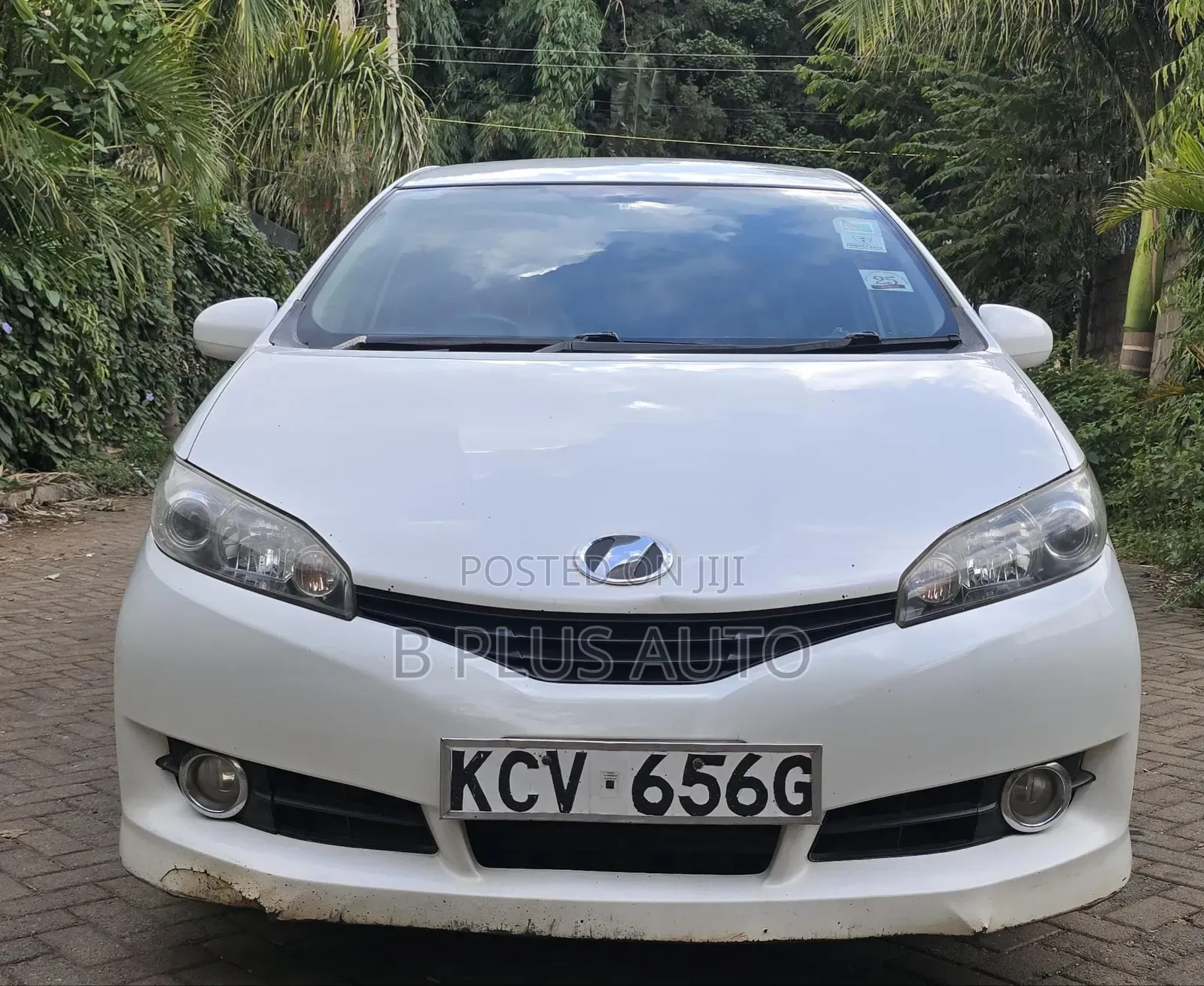Toyota Wish 2012 White