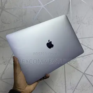 Laptop Apple MacBook Pro 16GB Intel Core i7 SSD 256GB