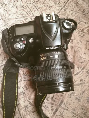 Nikon D90 • Battery (Memory Card, Charger Stand Included)