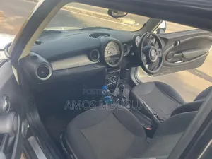 Mini Cooper 2012 White