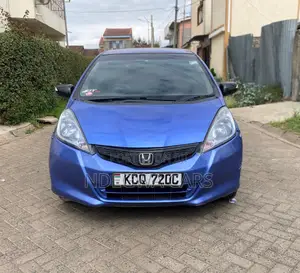 Honda Fit Automatic 2011 Blue