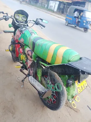 Bajaj Boxer 2021 Black
