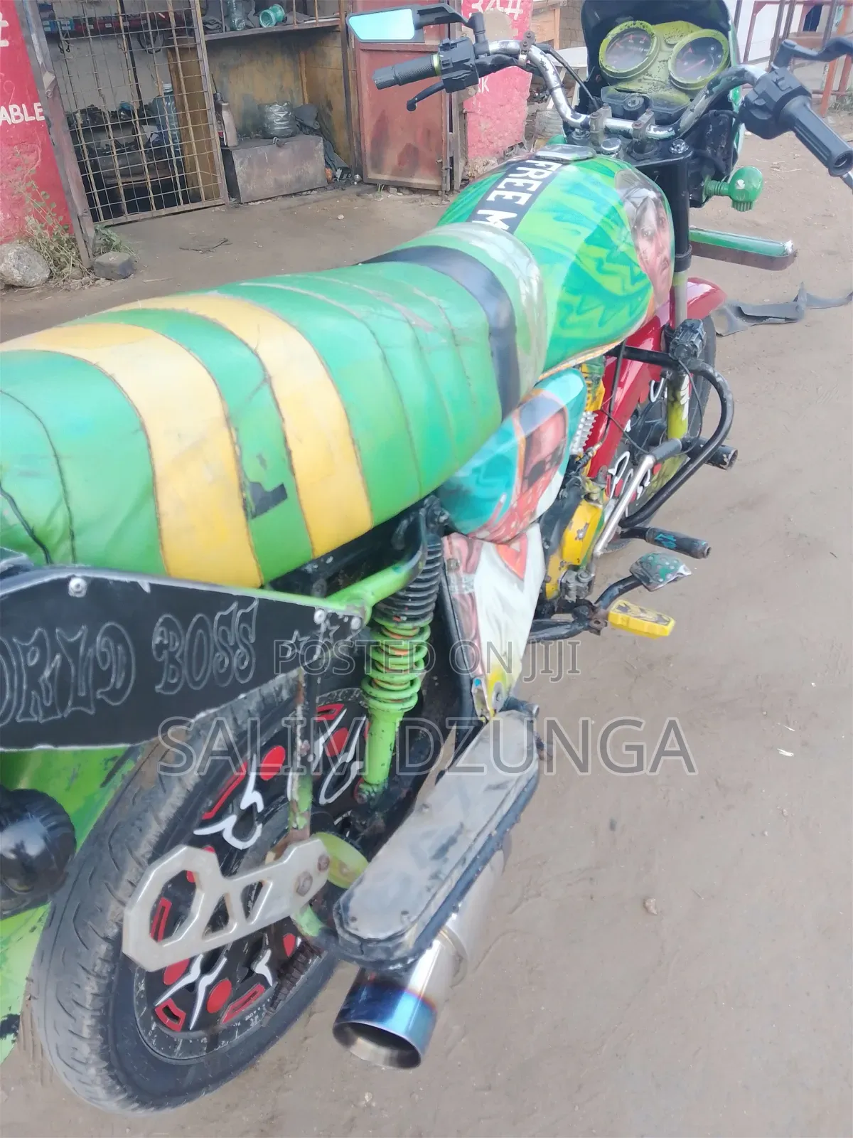 Bajaj Boxer 2021 Black