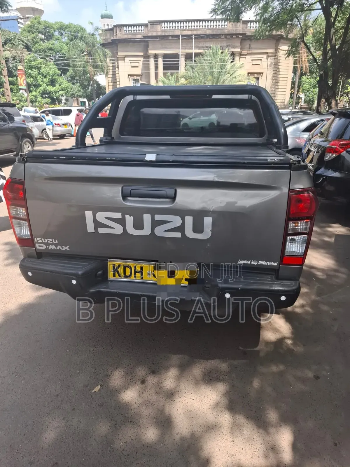 Isuzu D-MAX 2022 Gray