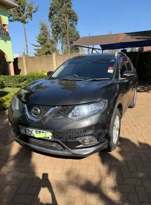 Nissan X-Trail 2014 Green