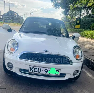 Mini Cooper 2012 White