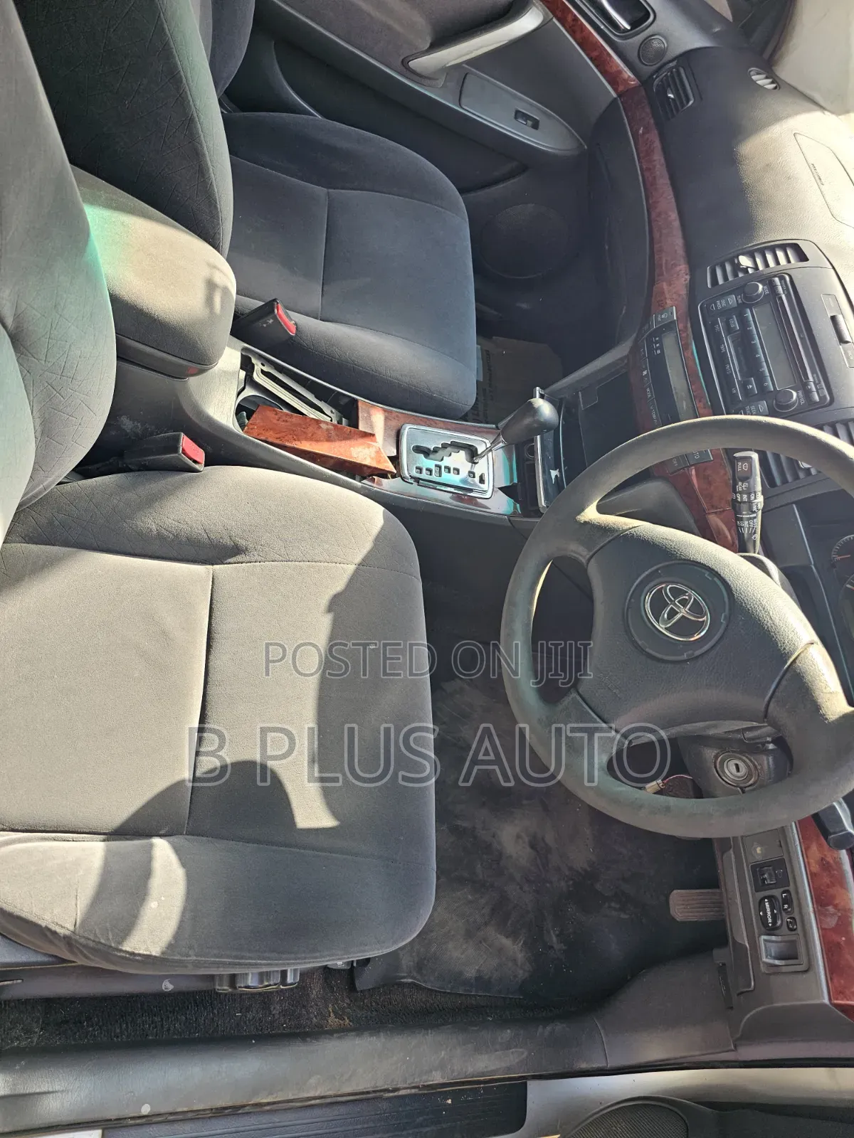 Isuzu D-MAX 2022 Gray