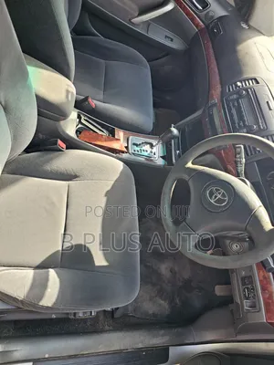 Isuzu D-MAX 2022 Gray