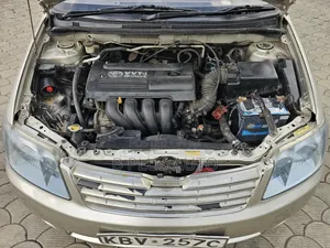 Toyota Corolla 2005 Silver