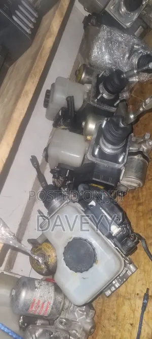Complete Brake Booster for Toyota Prado