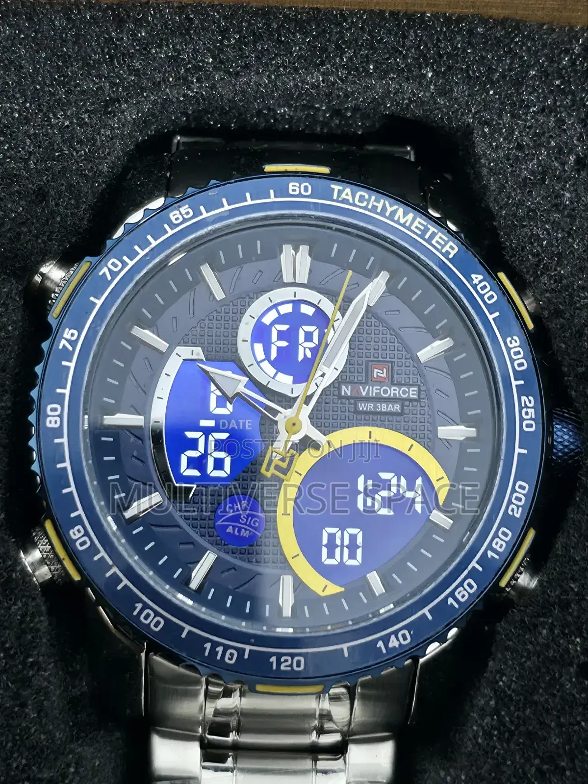 Naviforce Digital Men Silver Steel Analog Water Resistant Quartz Watch