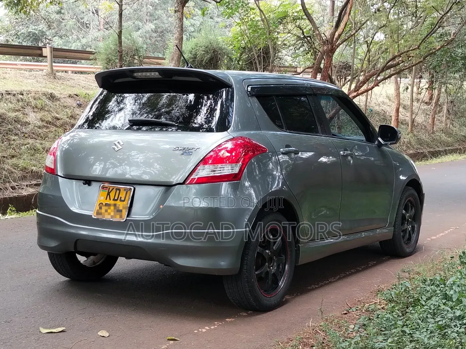 Suzuki Swift 2015 Gray