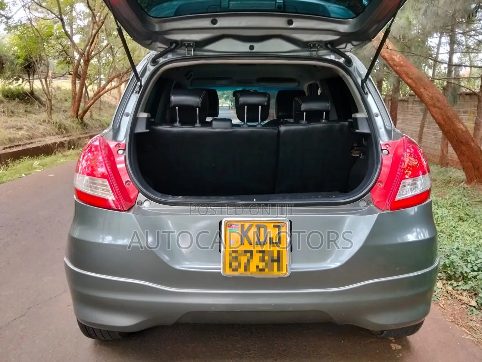 Suzuki Swift 2015 Gray