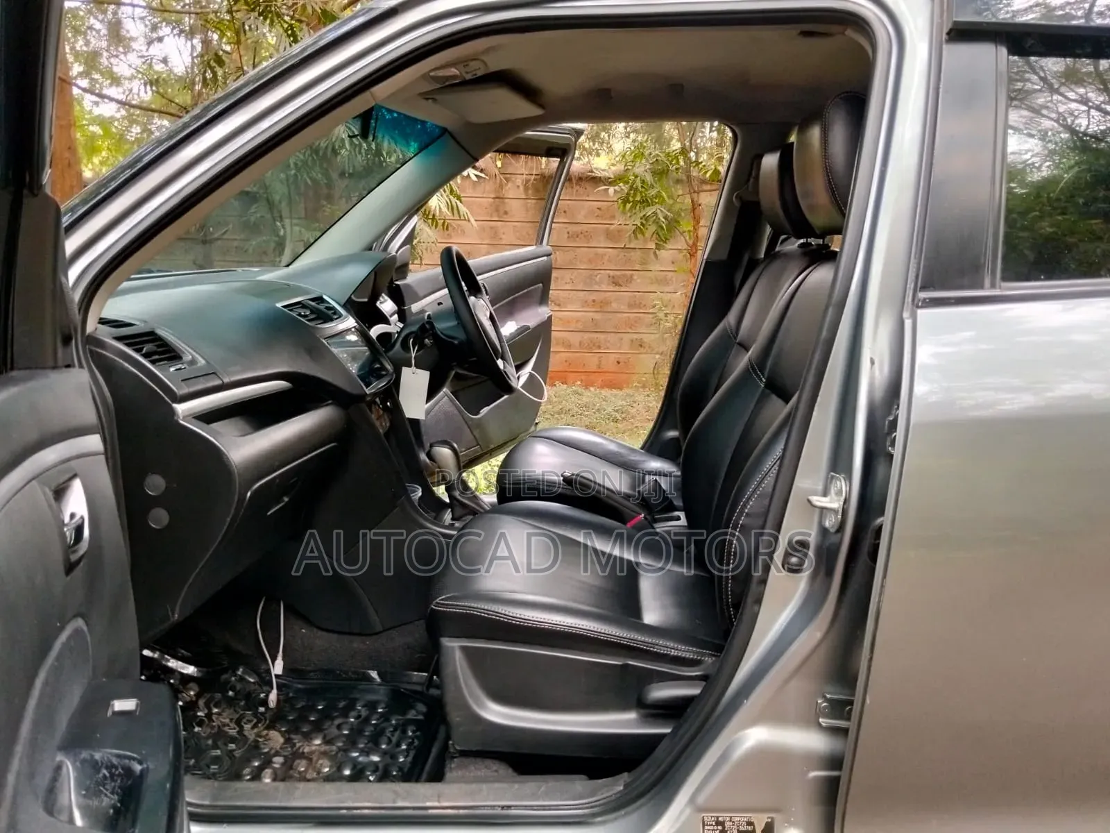 Suzuki Swift 2015 Gray