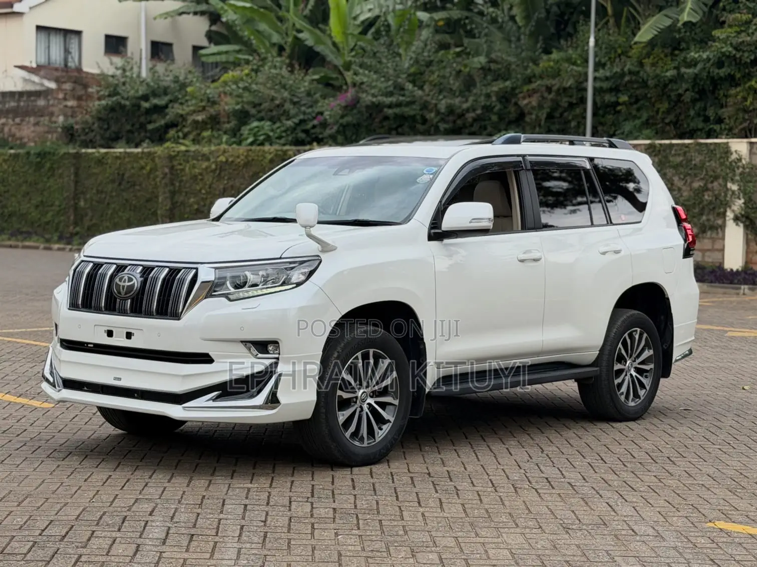 Toyota Land Cruiser Prado 2019 White