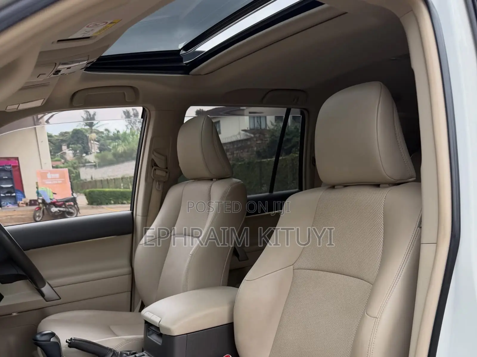 Toyota Land Cruiser Prado 2019 White