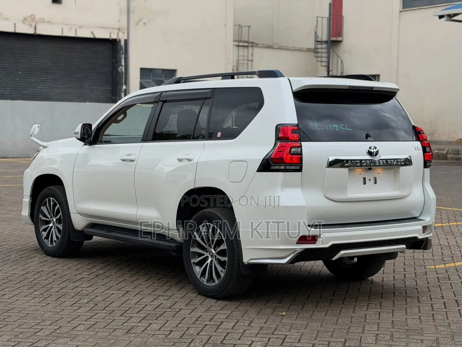 Toyota Land Cruiser Prado 2019 White